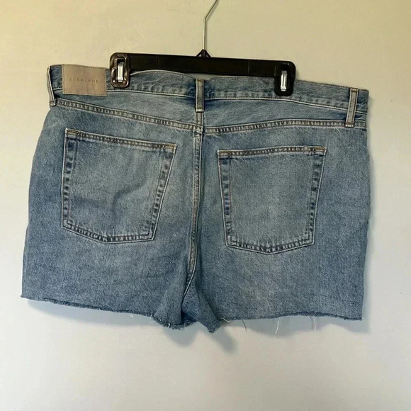 Everlane The Relaxed s90’  Short Organic Cotton Denim Shorts - Picture 4 of 6